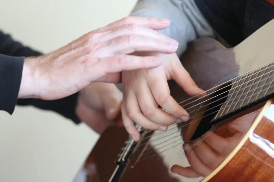 Gitarre bei Udo Schneider