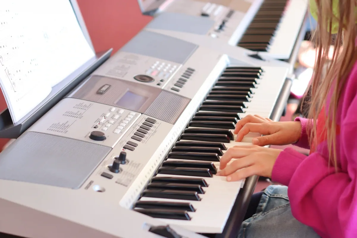 Keyboard und Klavier bei Babette Ehlers